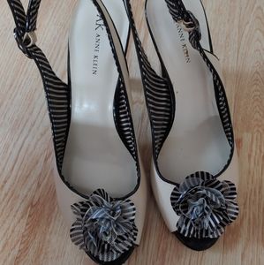 Anne Klein Heels 🔗